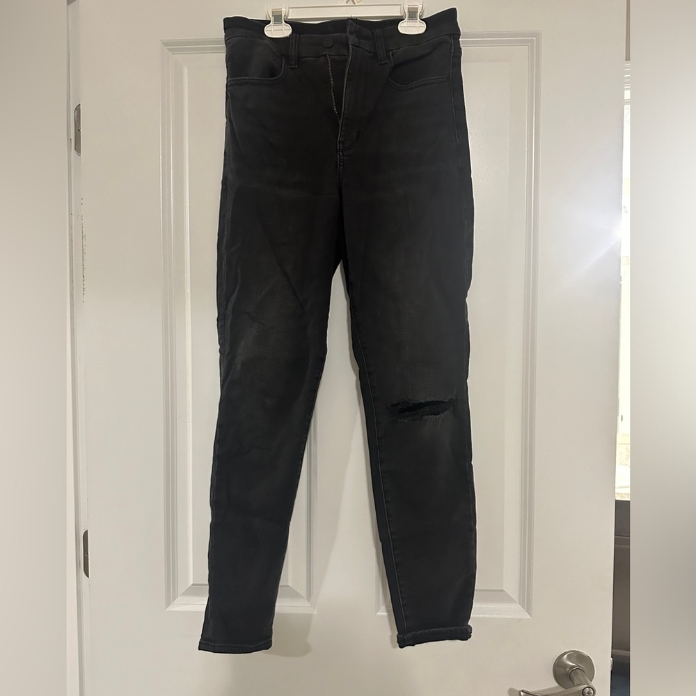 Black American Eagle Skinny Jeans